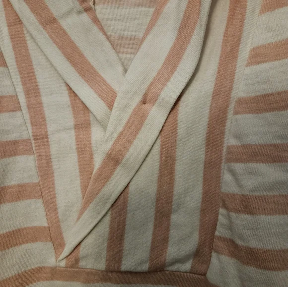 LOFT top - Picture 4 of 8